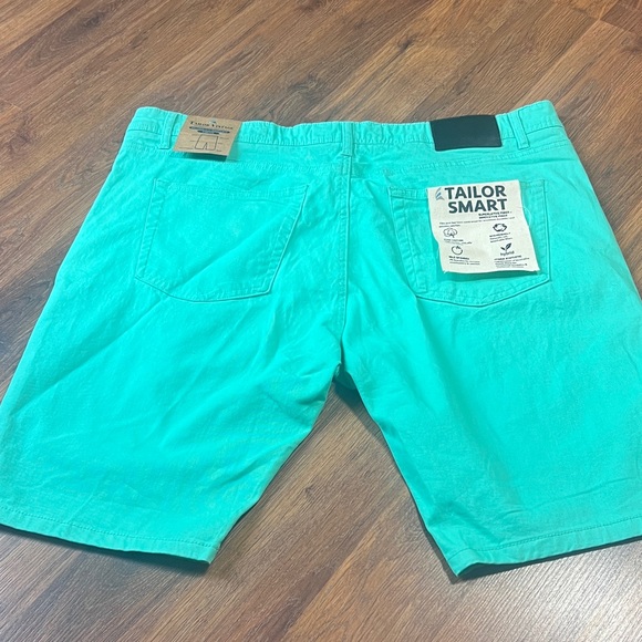 NWT - Men's Tailor Vintage - Green Khaki Shorts - 38 - Picture 10 of 12